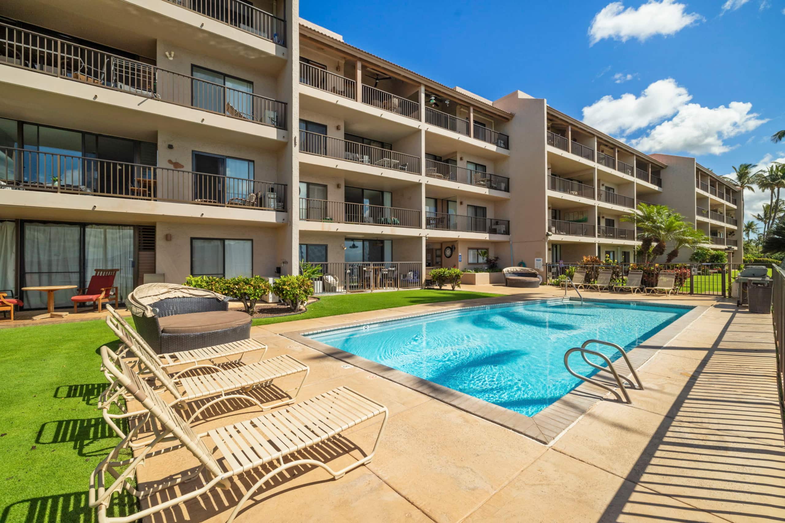 Condo in Wailuku · ★5.0 · 2 bedrooms · 3 beds · 2 baths - Image 43