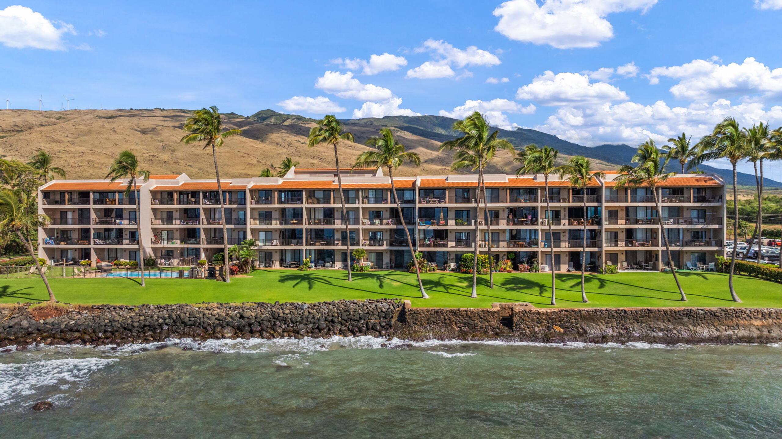 Condo in Wailuku · ★5.0 · 2 bedrooms · 3 beds · 2 baths - Image 49
