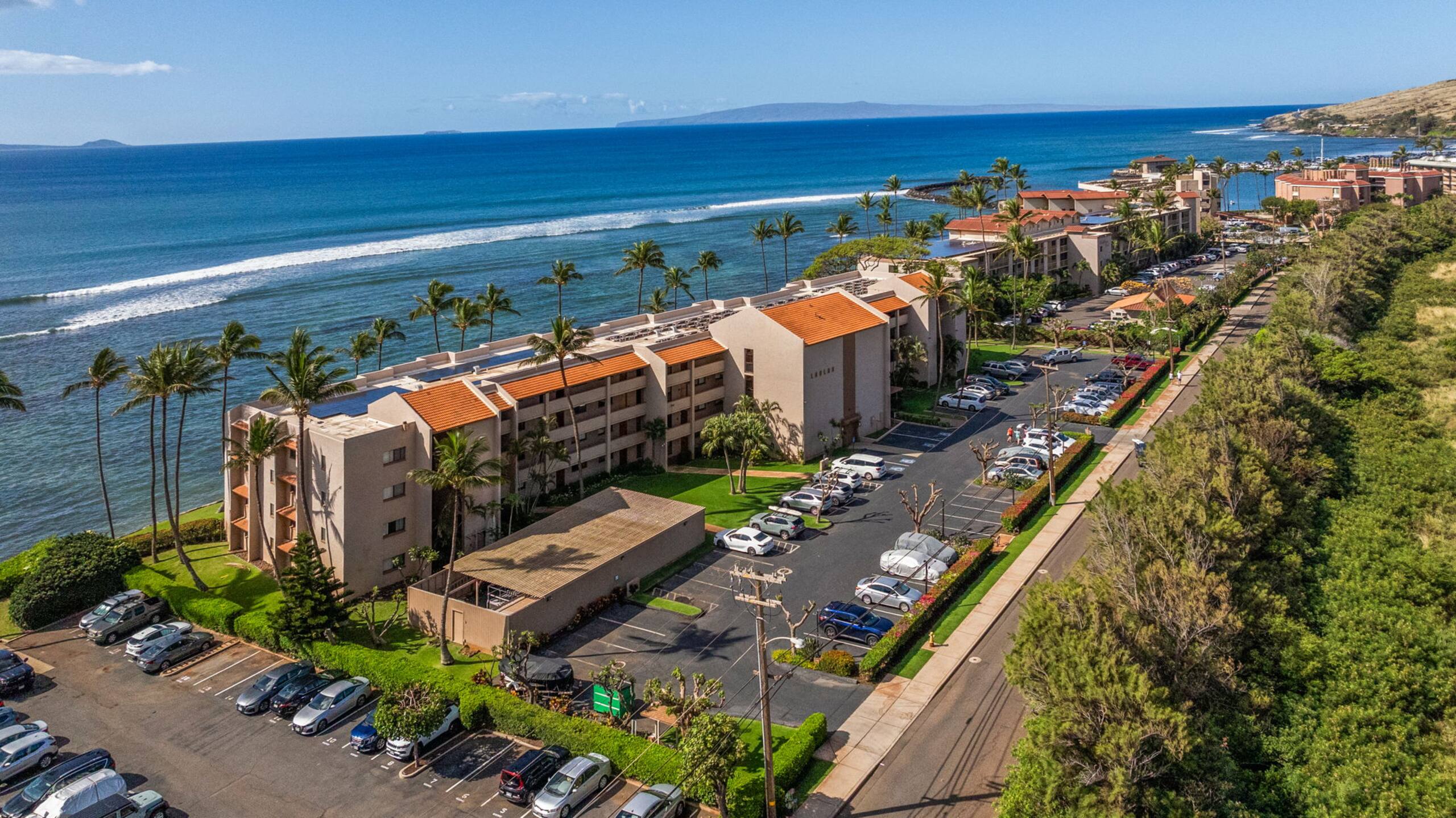 Condo in Wailuku · ★5.0 · 2 bedrooms · 3 beds · 2 baths - Image 41