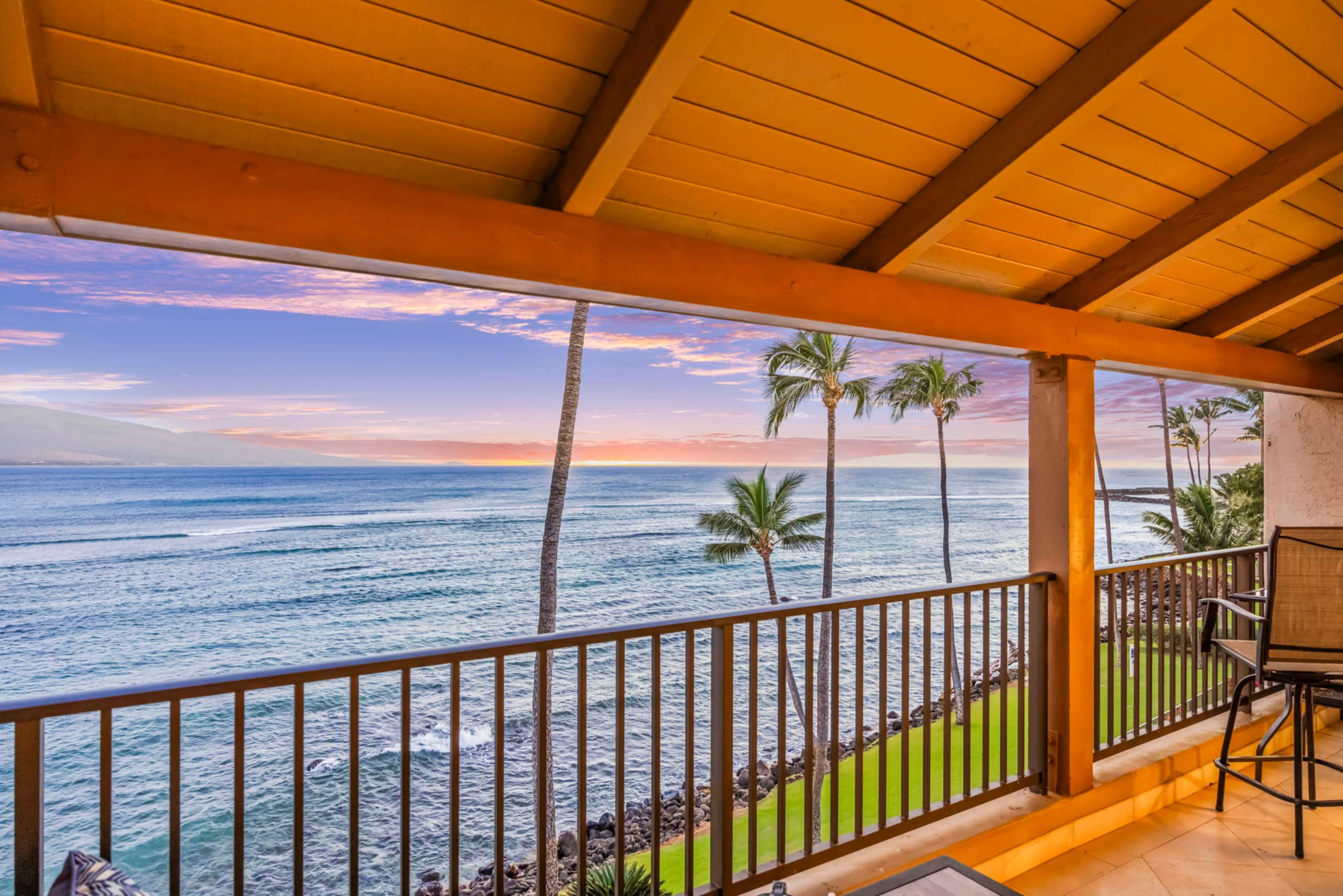 Condo in Wailuku · ★5.0 · 2 bedrooms · 3 beds · 2 baths - Image 29