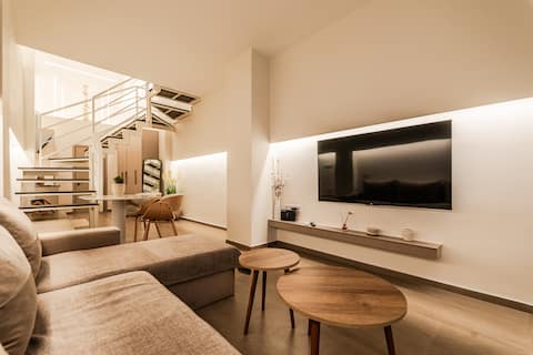 Top performing Airbnb: Eunoia Luxury Loft in Δήμος Κατερίνης