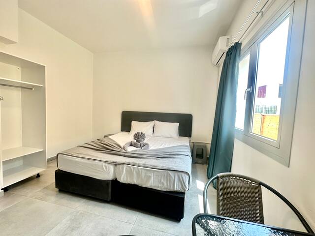 Sun Plaza Suites managed Airbnb listing 3