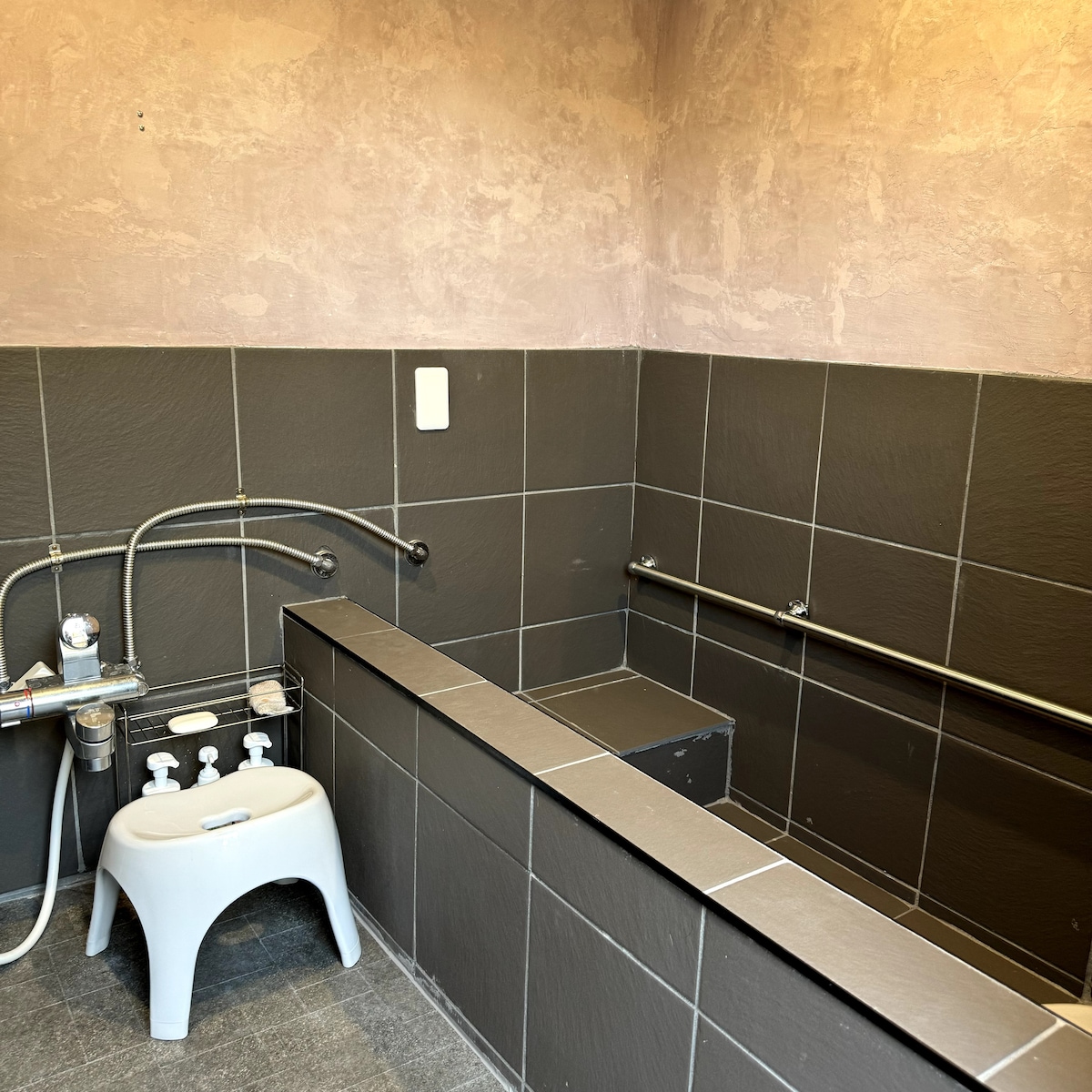 共用フルバスルーム