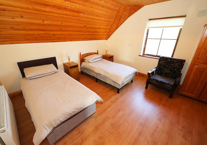 Dhomë gjumi 1