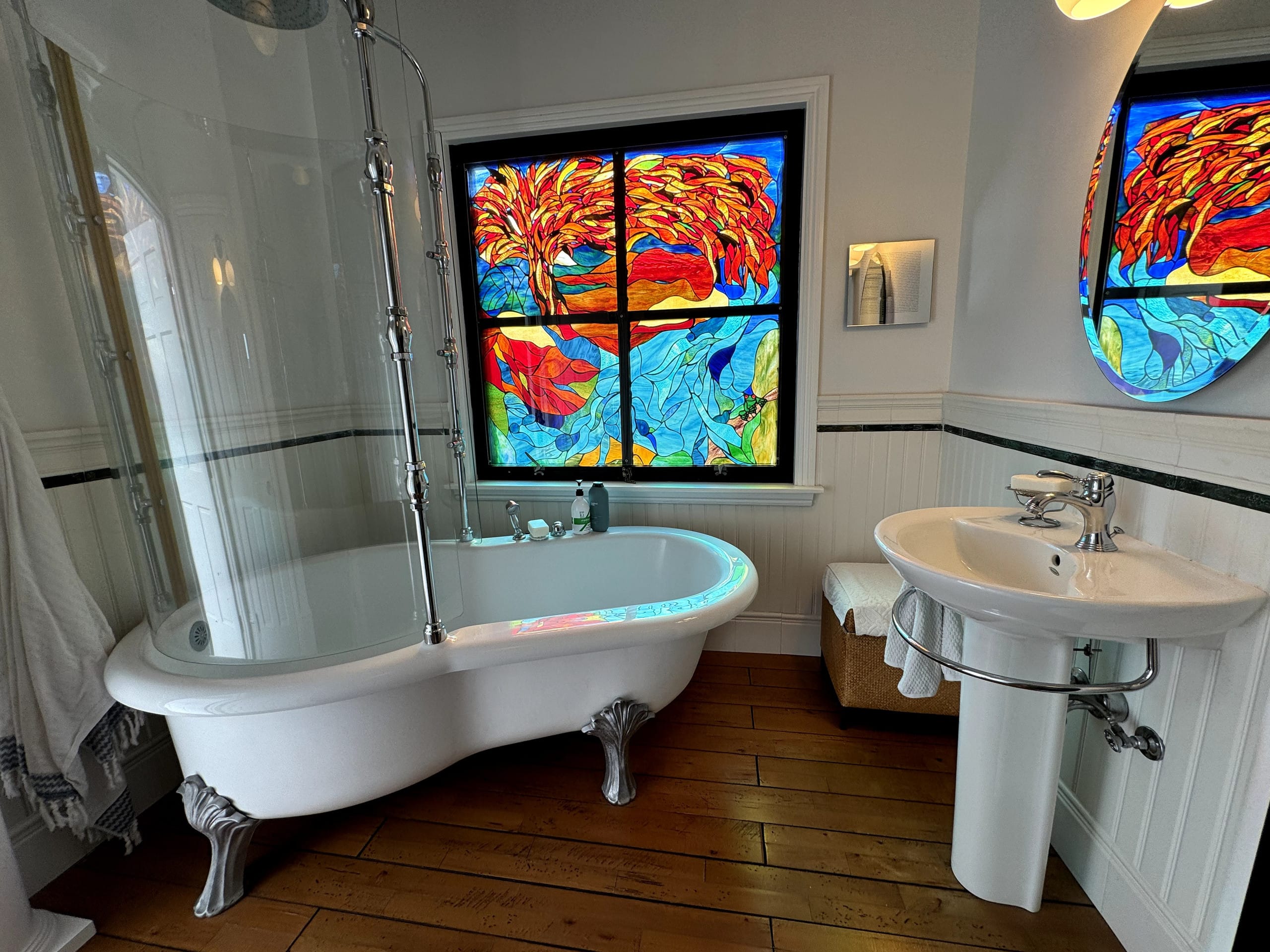 Home in San Francisco · ★4.6 · 4 bedrooms · 4 beds · 3 baths - Image 78