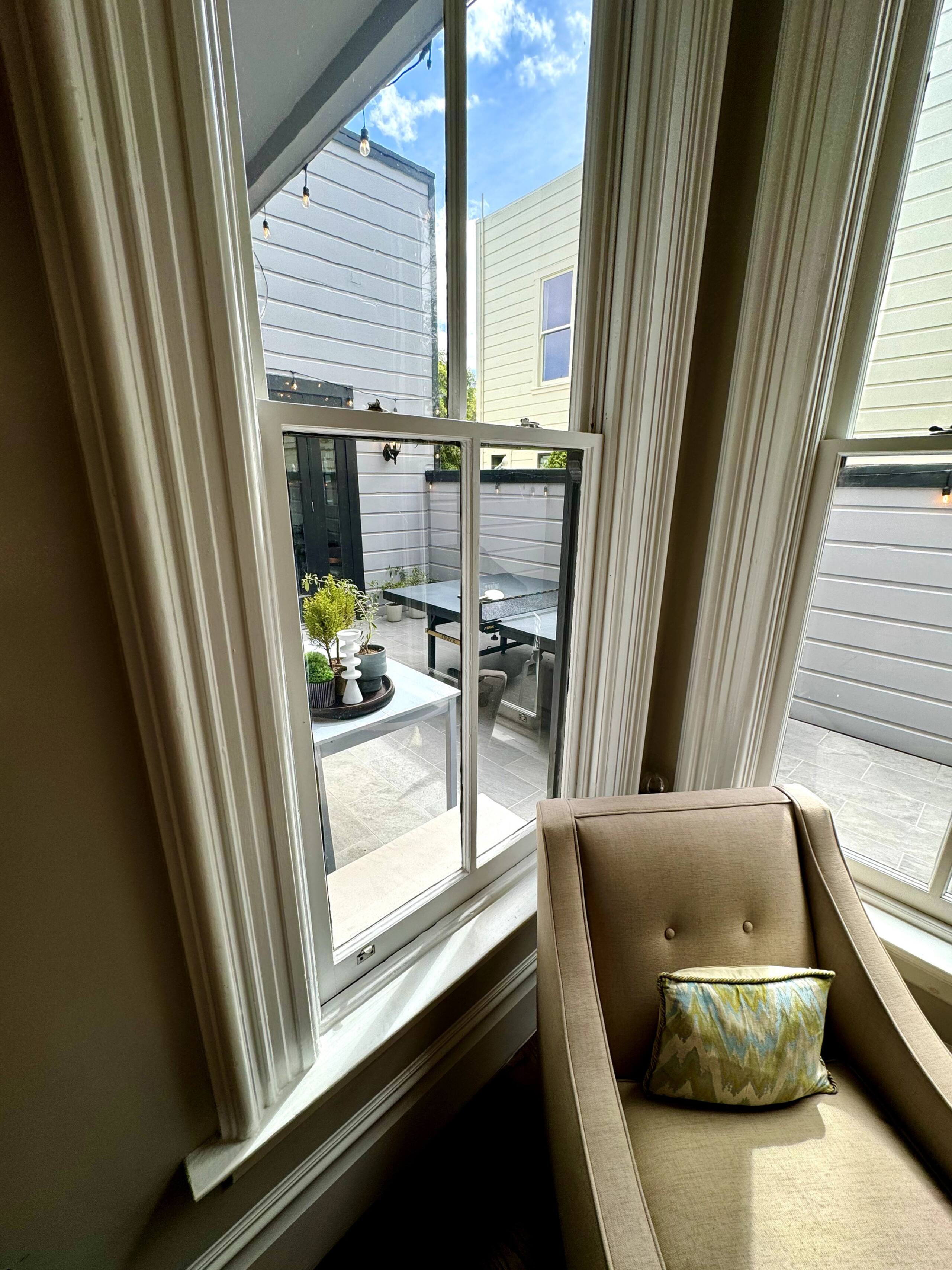 Home in San Francisco · ★4.6 · 4 bedrooms · 4 beds · 3 baths - Image 102