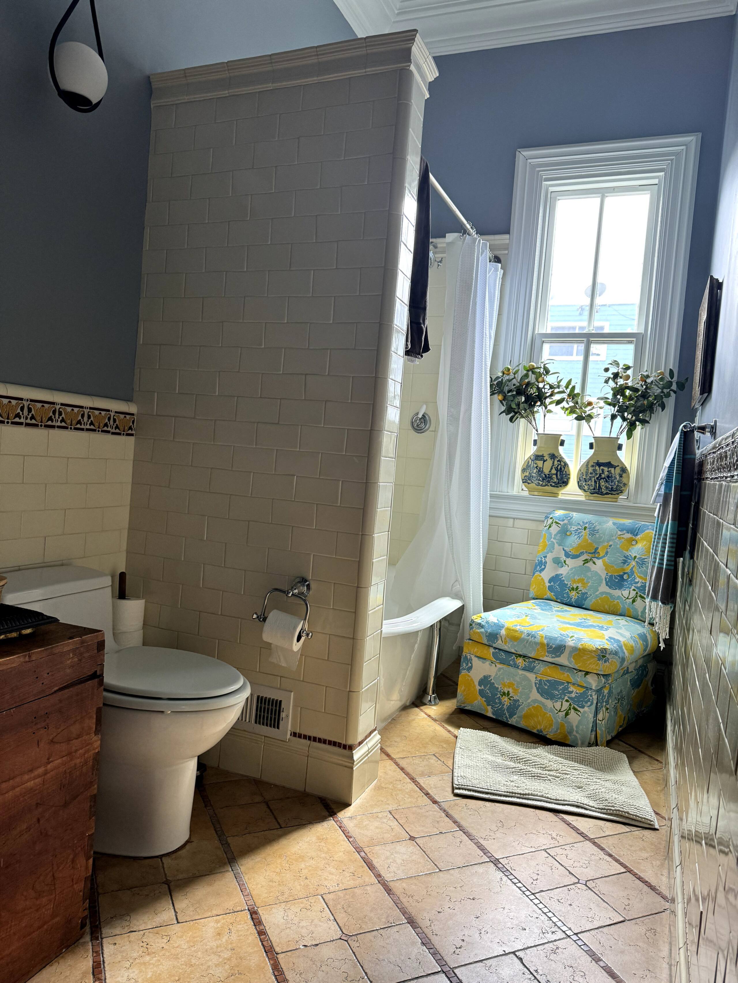Home in San Francisco · ★4.6 · 4 bedrooms · 4 beds · 3 baths - Image 89