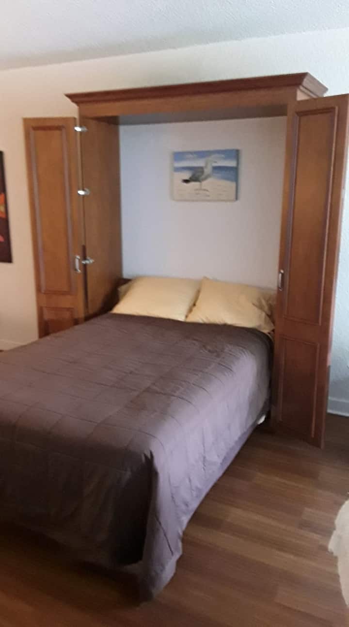 მისაღები ოთახი