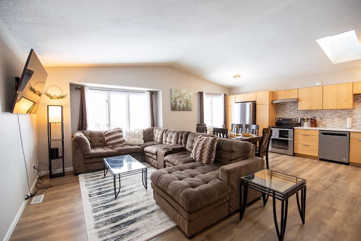 Outpost Vacation Rentals managed Airbnb listing 2
