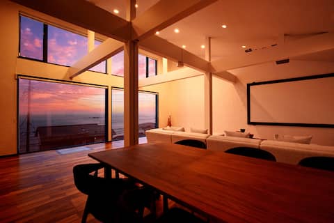 Private villa with a sea view terrace and BBQ | Relax in the bathroom with a jacuzzi