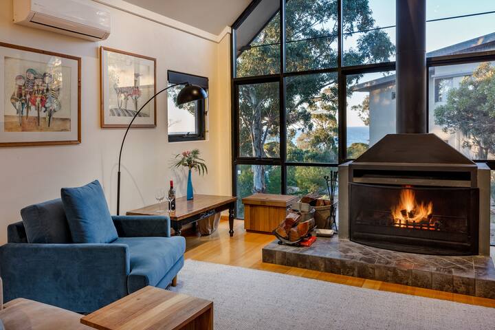 Blue Pearl Eagle Bay – moments from the beach gallery image 4