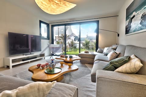 Top performing Airbnb: LocaLise - New house with enclosed garden in Guilvinec