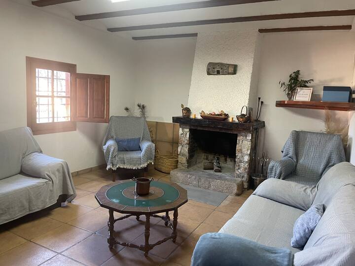 Casa Rural En Caldes De Malavella | Mas Salom - Caldes de Malavella