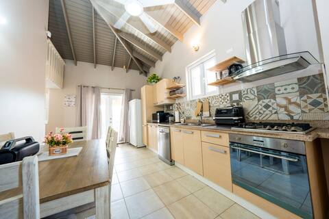 Cozy home in Monte Verde w/pool