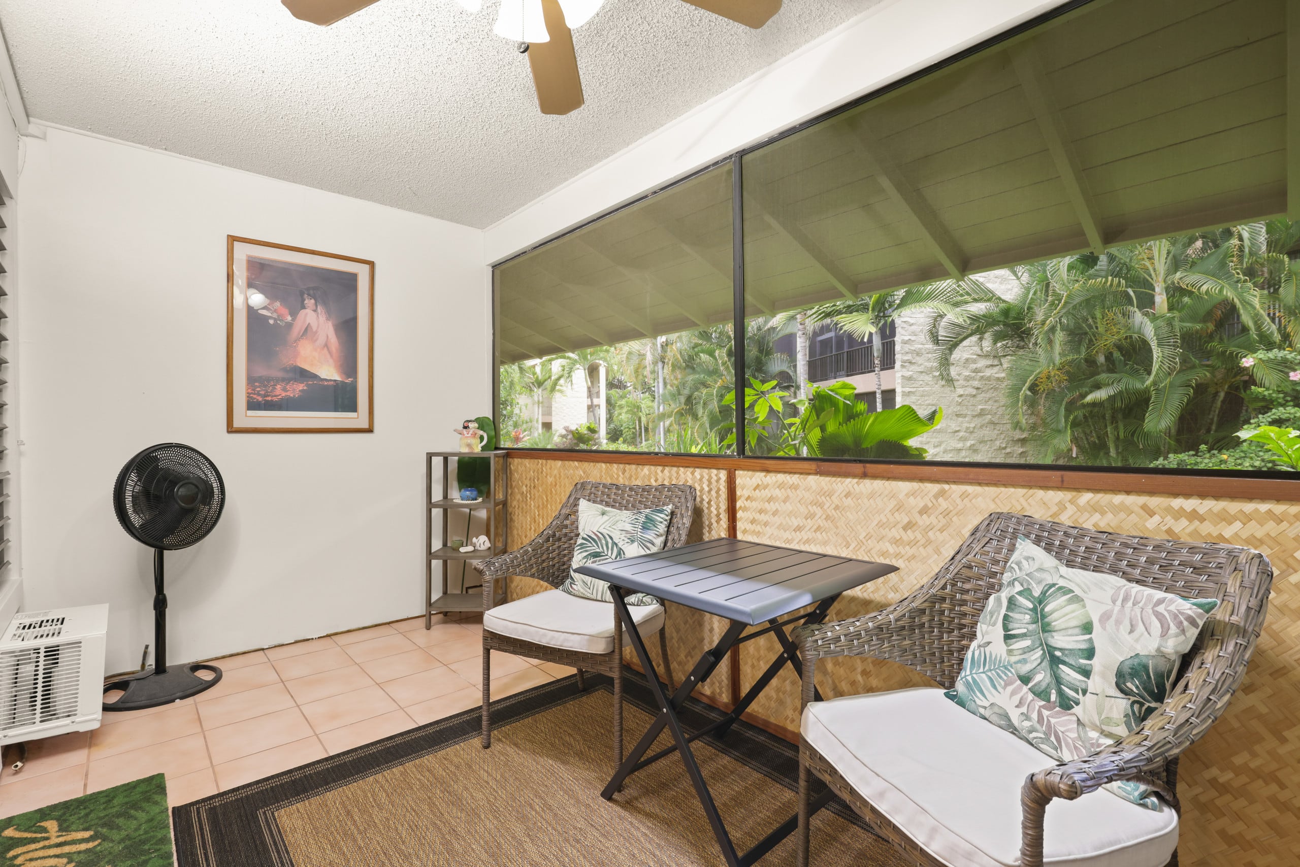 Prime Location! Double Studios TWO King Bed Suites - Image 22
