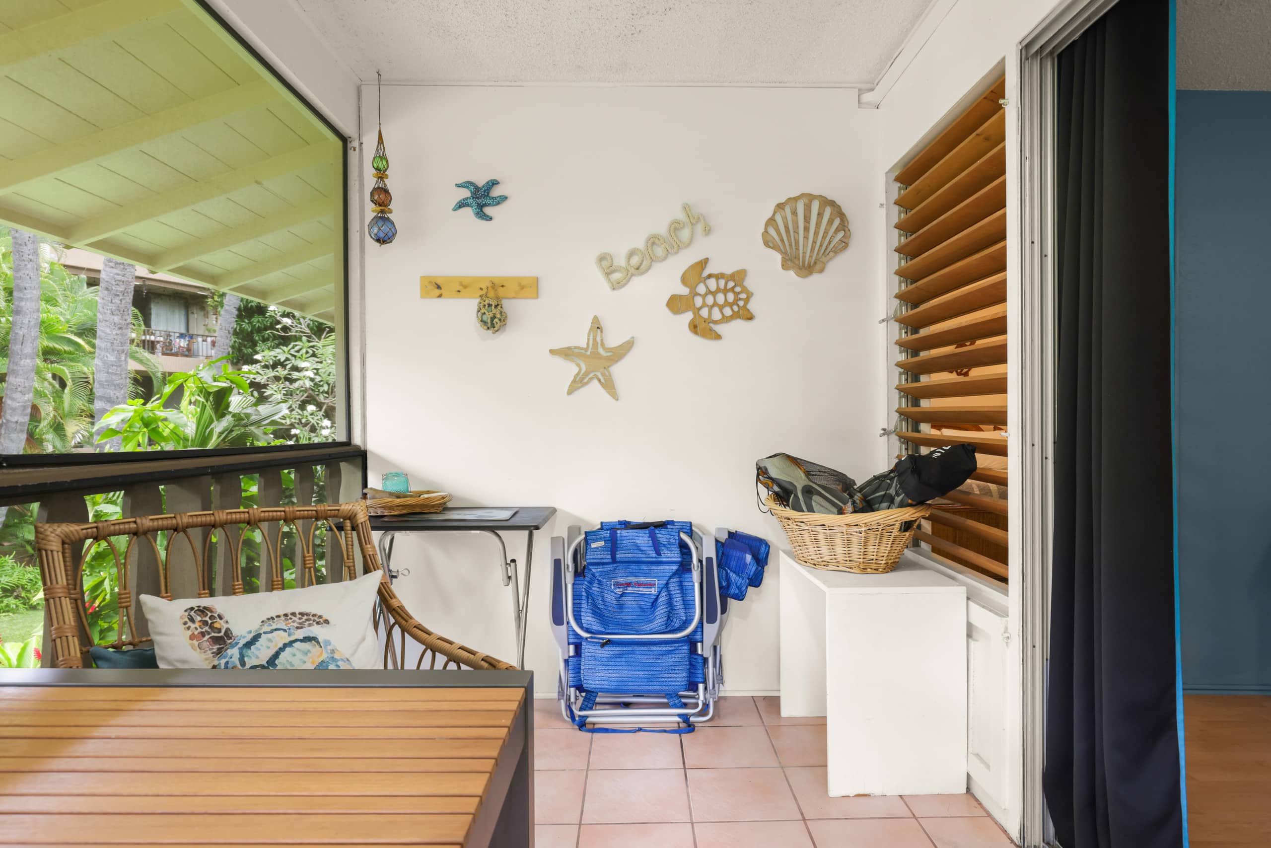 Prime Location! Double Studios TWO King Bed Suites - Image 19