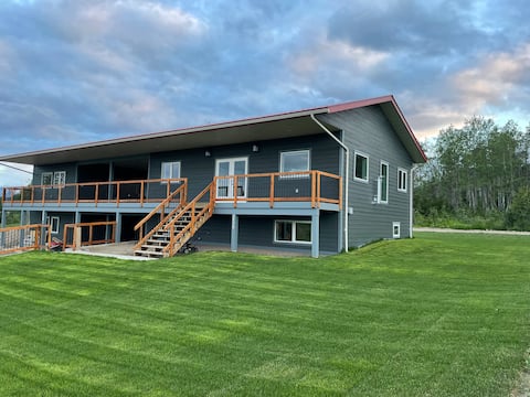 Scenic Valley view (Suite 1)