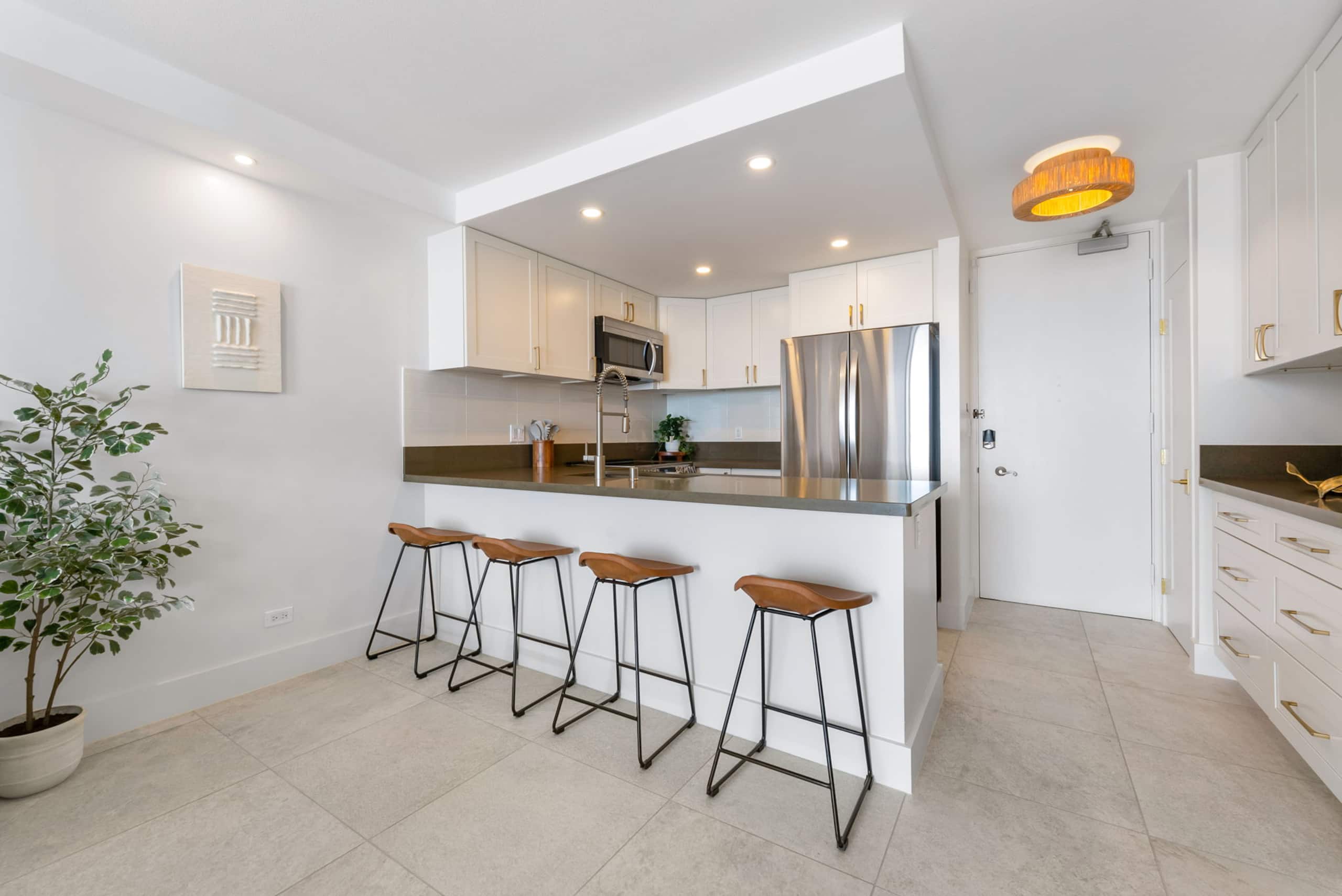 Condo in Honolulu · ★5.0 · 1 bedroom · 2 beds · 1 bath - Image 9