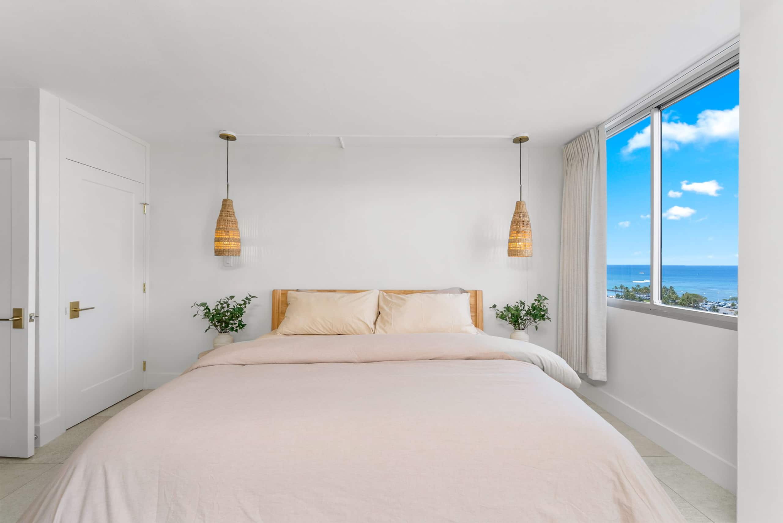 Condo in Honolulu · ★5.0 · 1 bedroom · 2 beds · 1 bath - Image 1