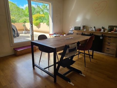 Quiet T3 with terrace