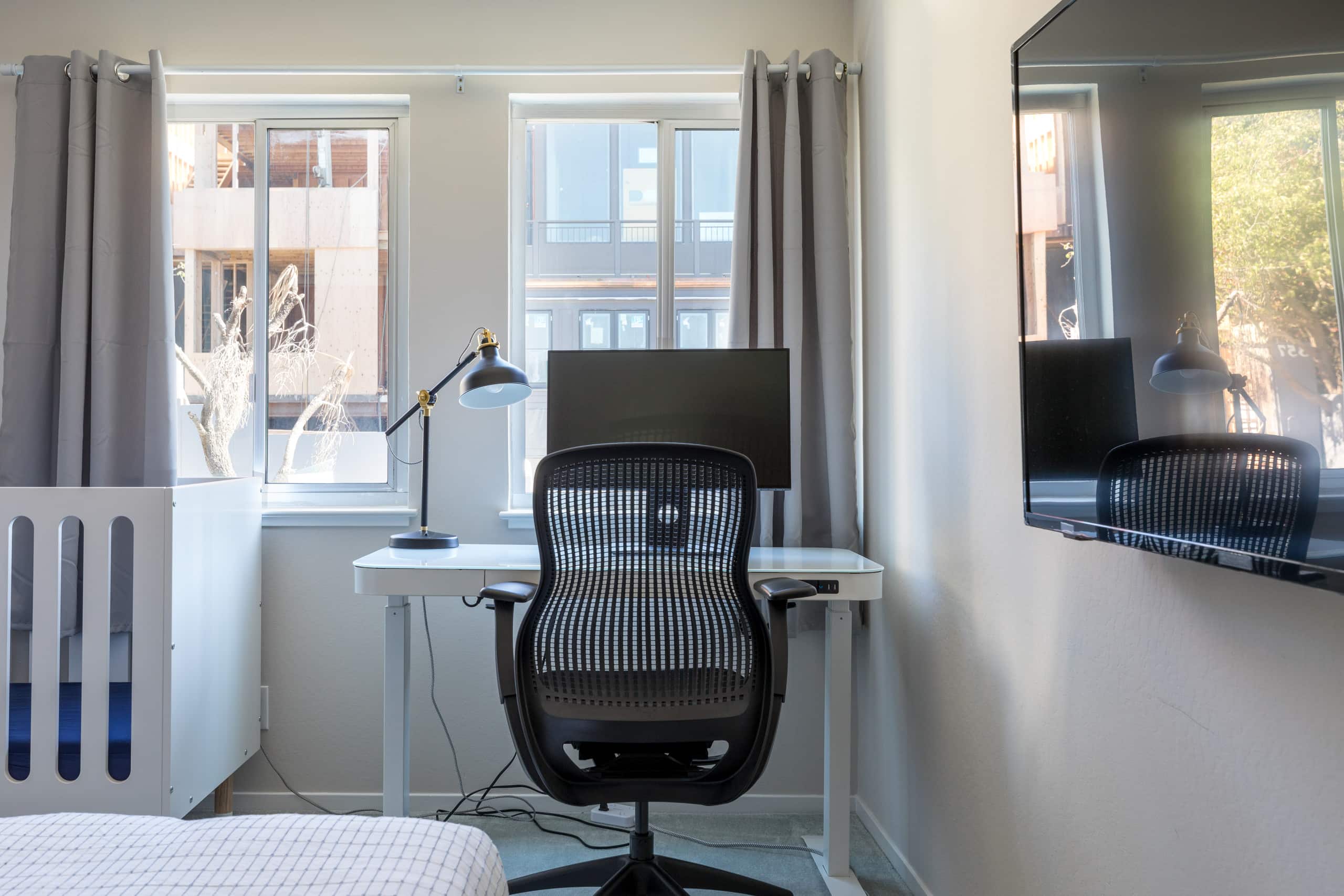 Guesthouse in San Francisco · ★4.99 · 3 bedrooms · 6 beds · 2 baths - Image 10
