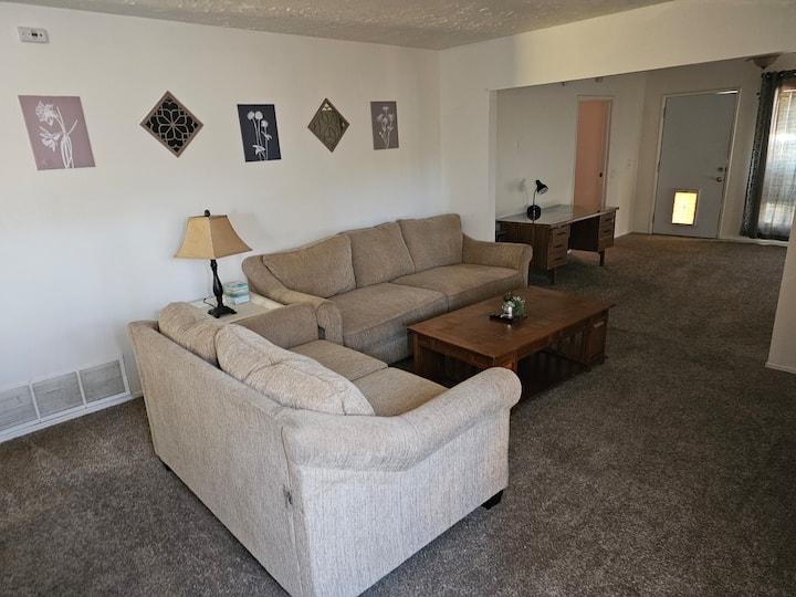 Comfort Inn The Desert - Ridgecrest, CA