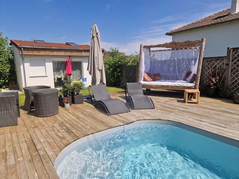 La Balinaise, garden, pool, Asterix, Chantilly