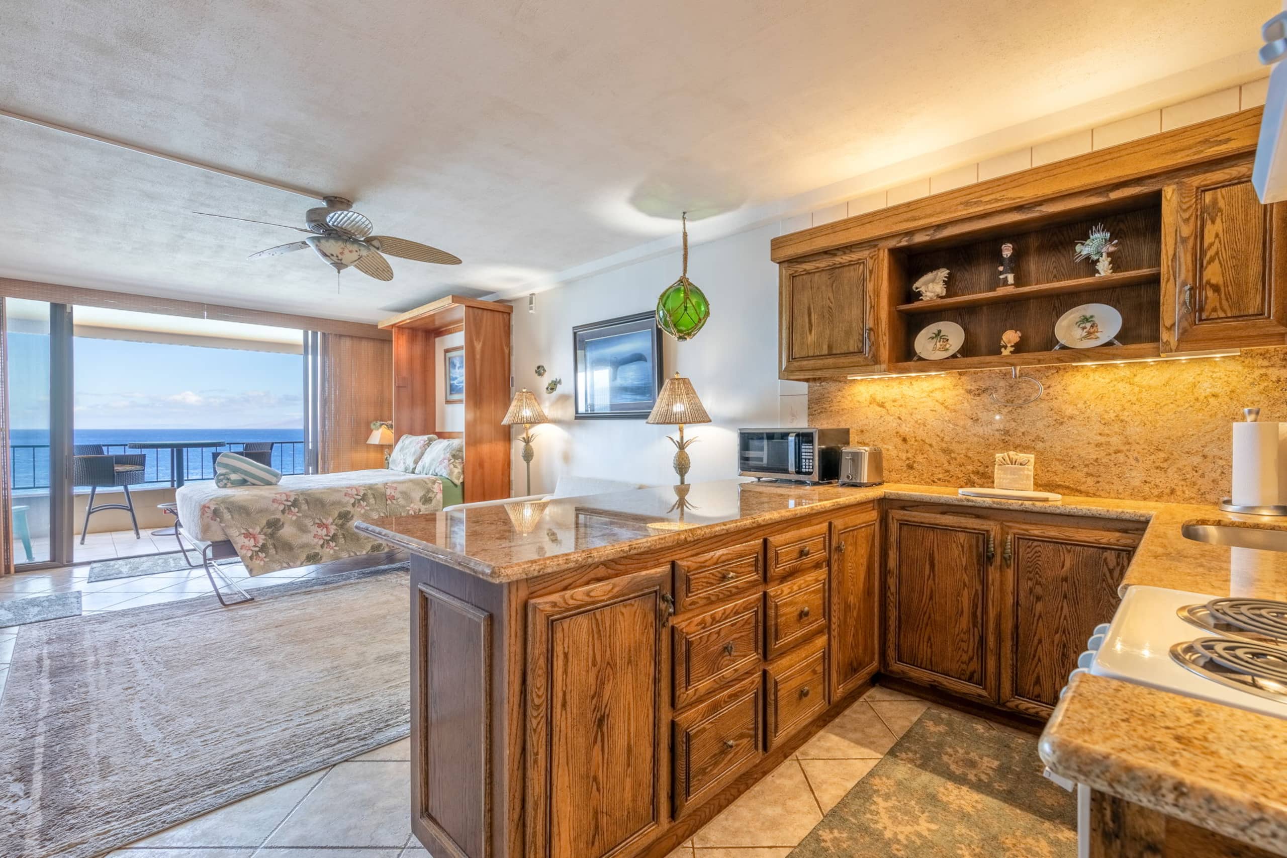 Condo in Lahaina · ★5.0 · Studio · 2 beds · 1 private bath - Image 17