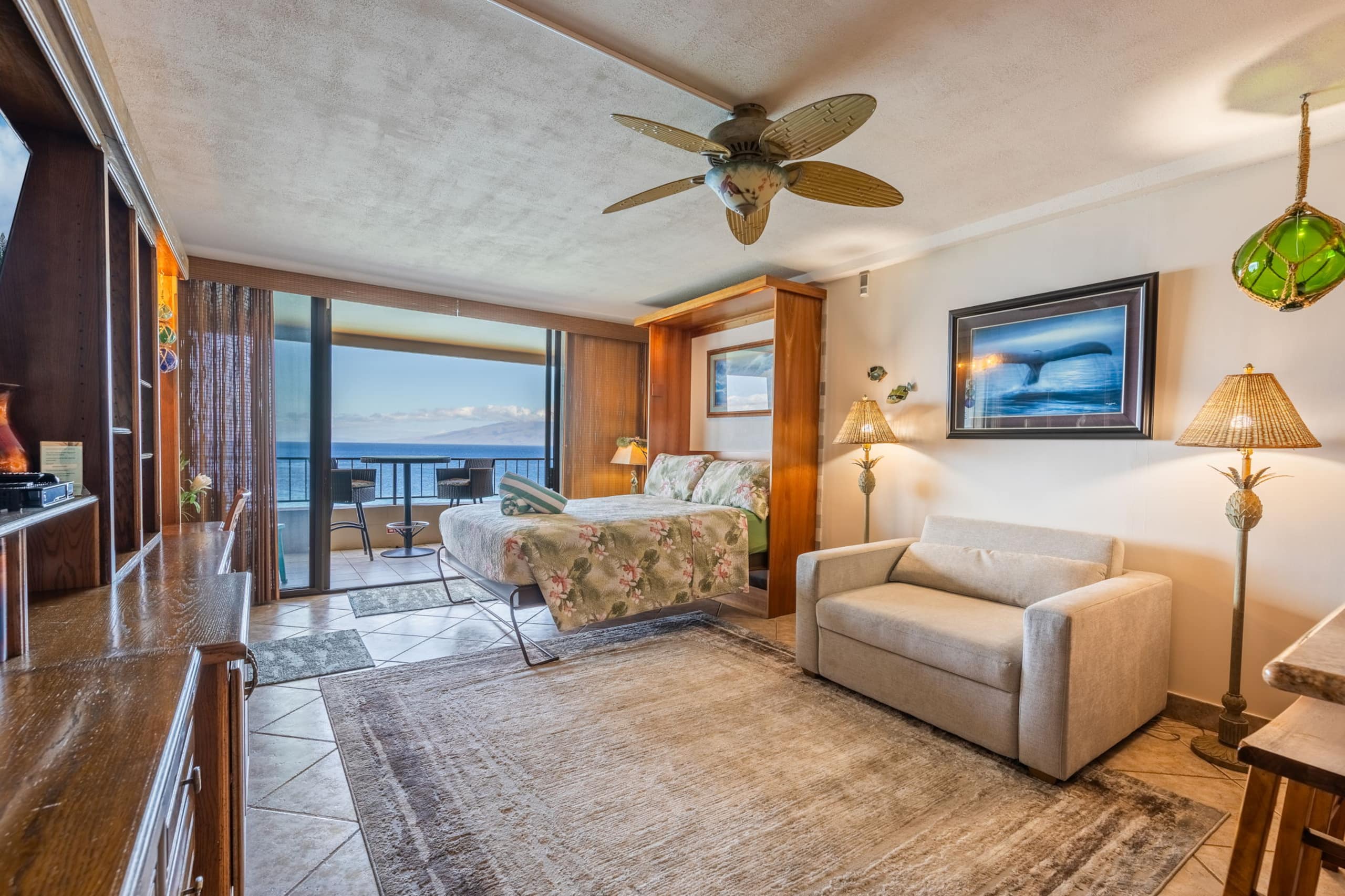 Condo in Lahaina · ★5.0 · Studio · 2 beds · 1 private bath - Image 5