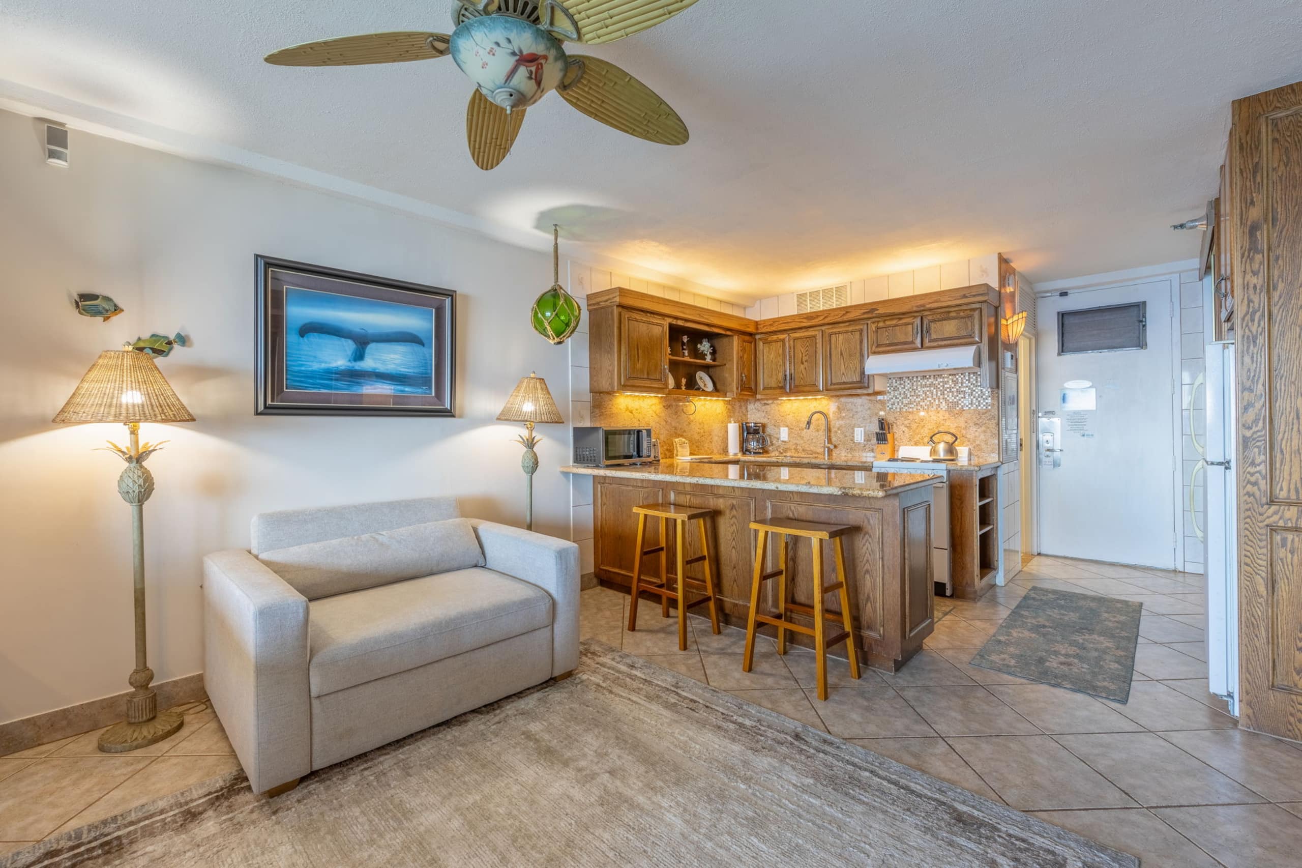 Condo in Lahaina · ★5.0 · Studio · 2 beds · 1 private bath - Image 11