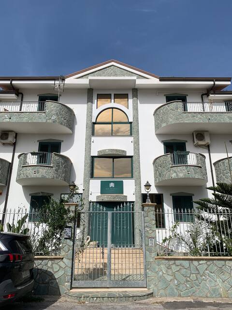Apartment of the Stars "Don Michele Apartments"