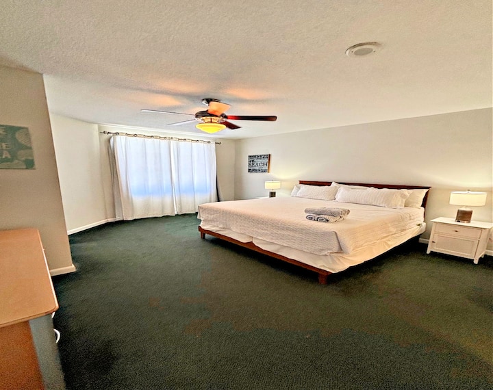 マスターキングサイズベッド