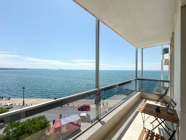 Luxury Sea View Retreat