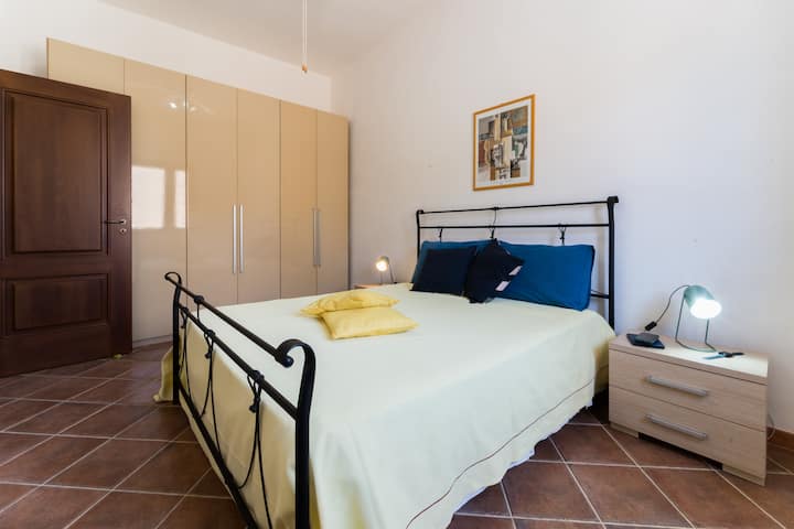 საძინებელი 1