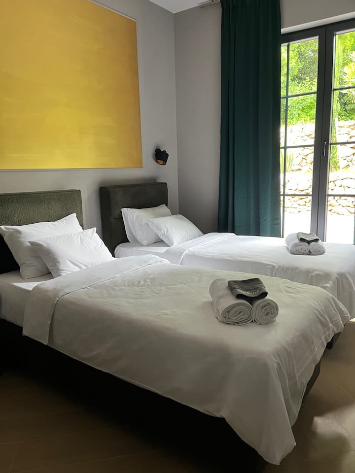 საძინებელი 3