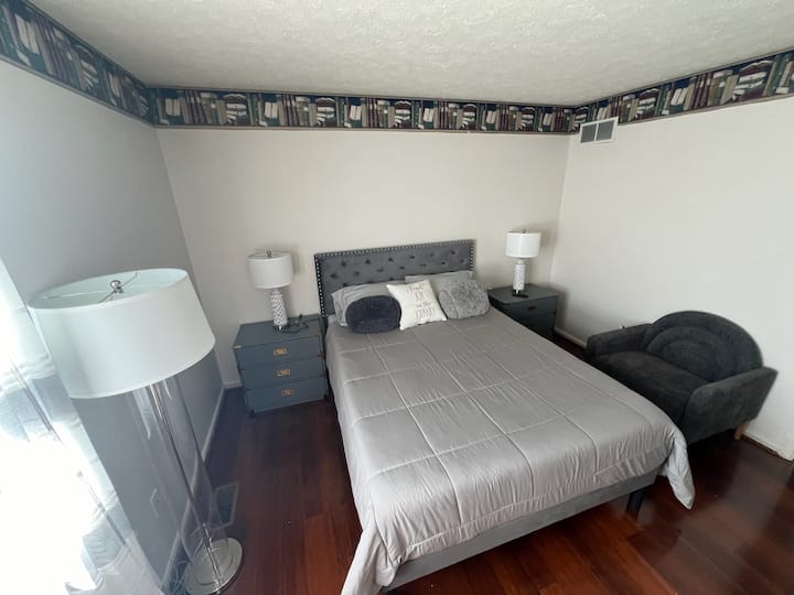 საძინებელი 2