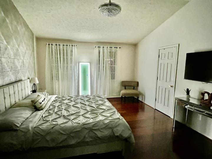 საძინებელი 1