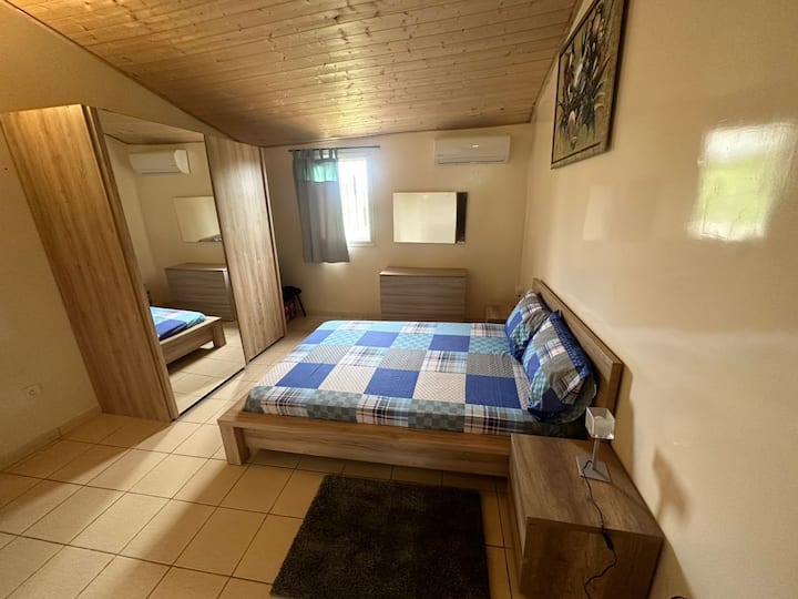 غرفة النوم 2