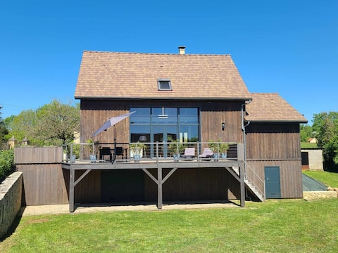 Cottage house in the countryside
