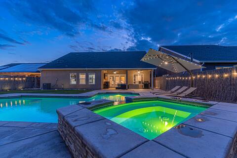12-Bed home w/ Pool&Hot tub near Sequoia Natl Park