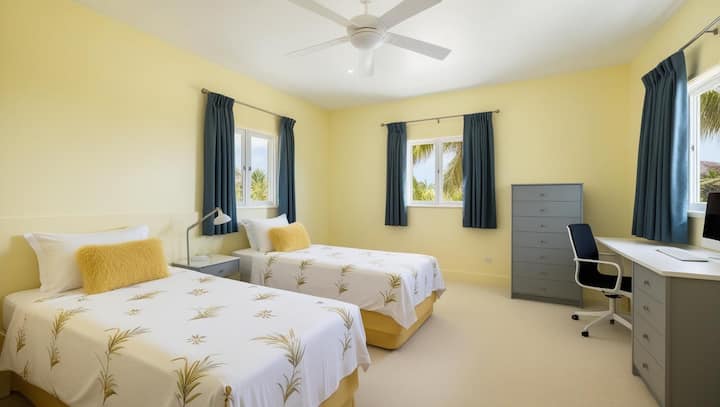 Druhá spálňa.


(len vizuálne znázornenie, nie presne tak, ako je uvedené, pozrite si ďalšie fotky)


