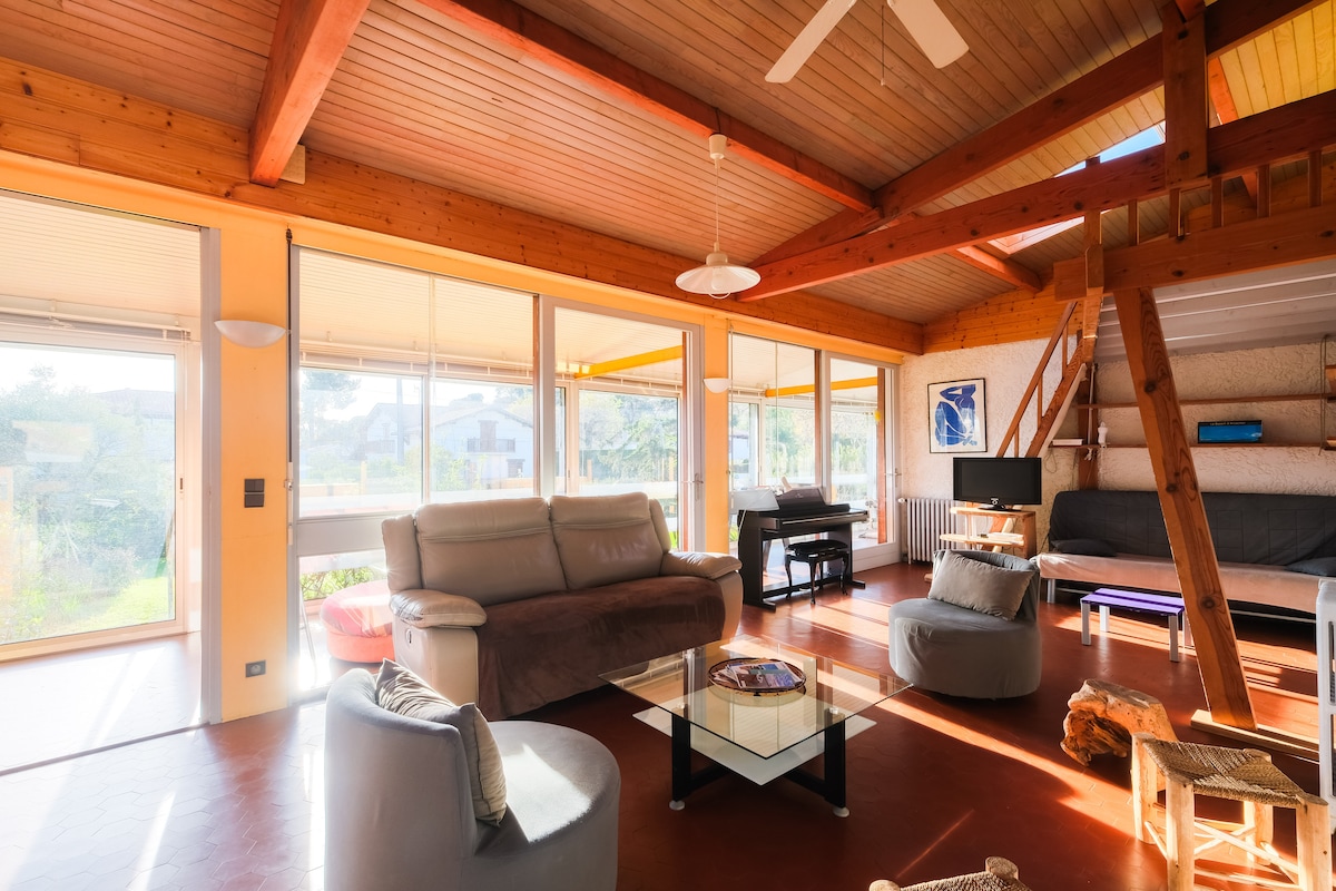 غرفة المعيشة