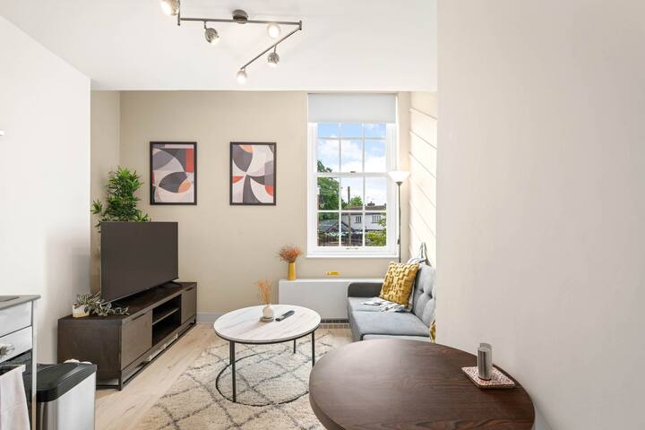 Modern Living In The Old Bank House Apt. 06 - Market Rasen
