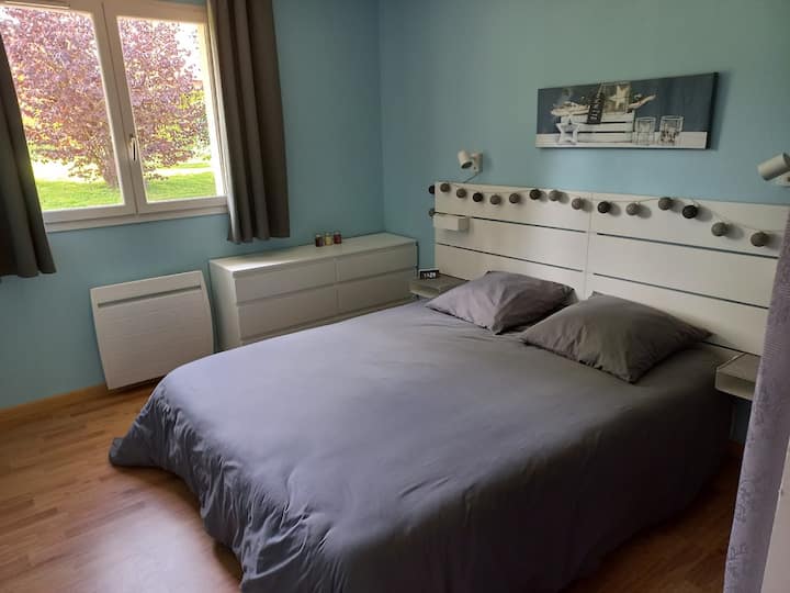 საძინებელი 1