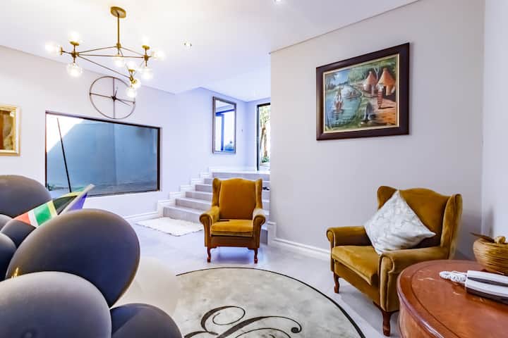 Where Luxury And Serenity Meet - Midrand