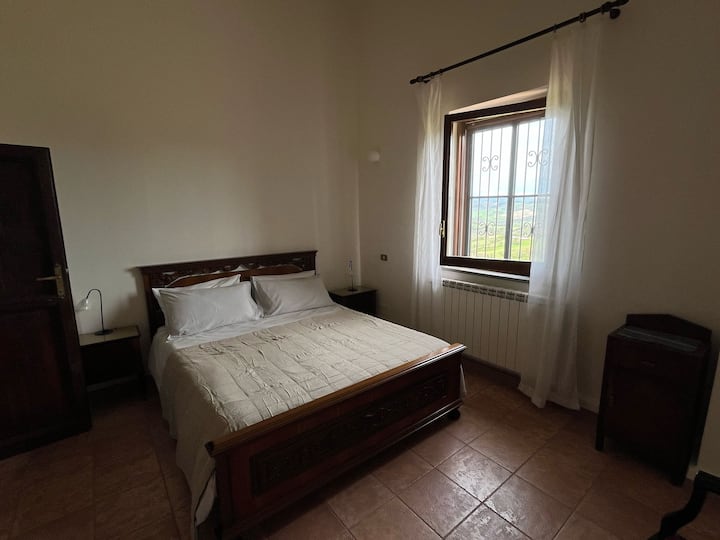 غرفة النوم 1