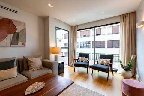 Airbnb con mejor rendimiento: Center of Seville! 5* Luxury Apt in "La Magdalena" en Alfalfa