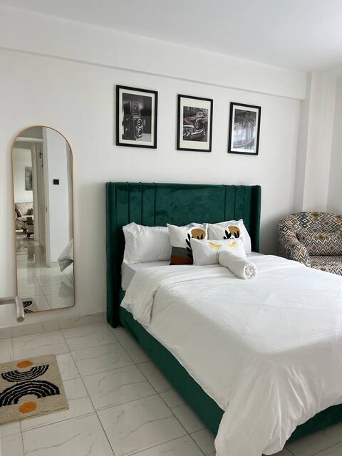 Unique 3 Bedroom Gem only 7km to the UN