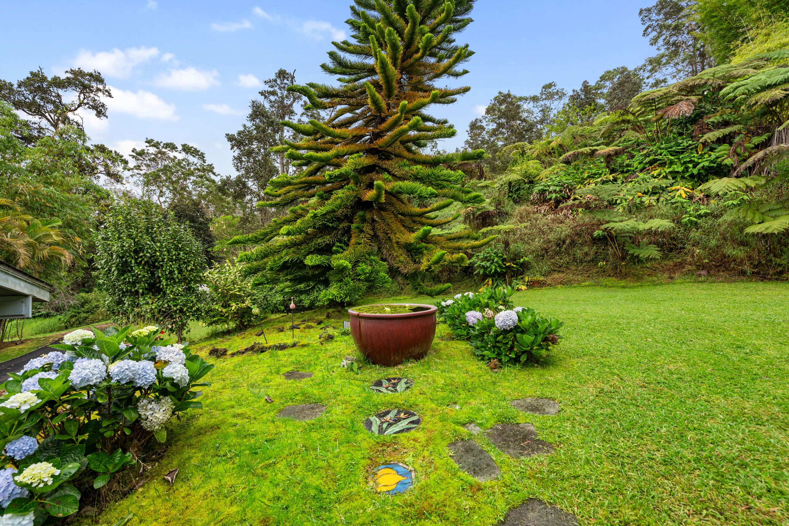 Home in Kailua-Kona · ★4.98 · 3 bedrooms · 4 beds · 2 baths - Image 27