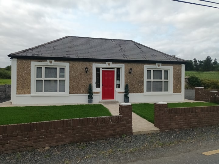 The Don's Country Haven Ballydesmond  
   P51 A6k0 - Cork
